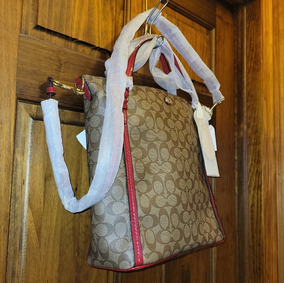 Coach Peyton Signature Convertible Shoulder Bag Tote Handbag F24601 Khaki & Red - Picture 4 of 16